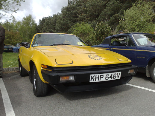 TR7Yellow